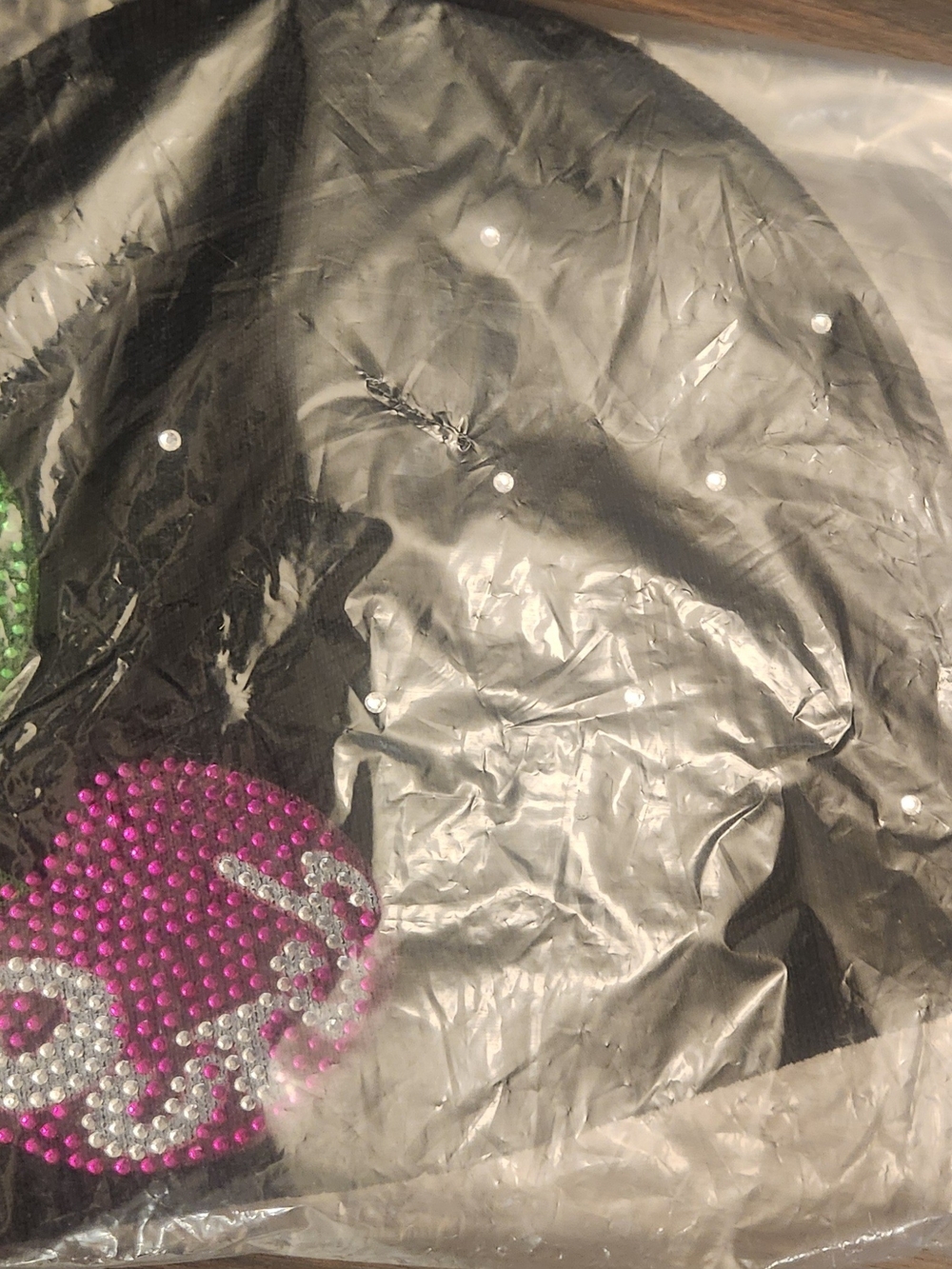 Von Dutch Black Beanie with Pink Rhinestone Cherries New In Bag - Picture 4 of 4